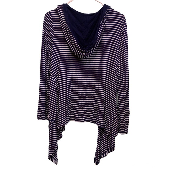 5 for 20 Knapp Studio Navy Blue & white striped high low cardigan - Picture 2 of 5